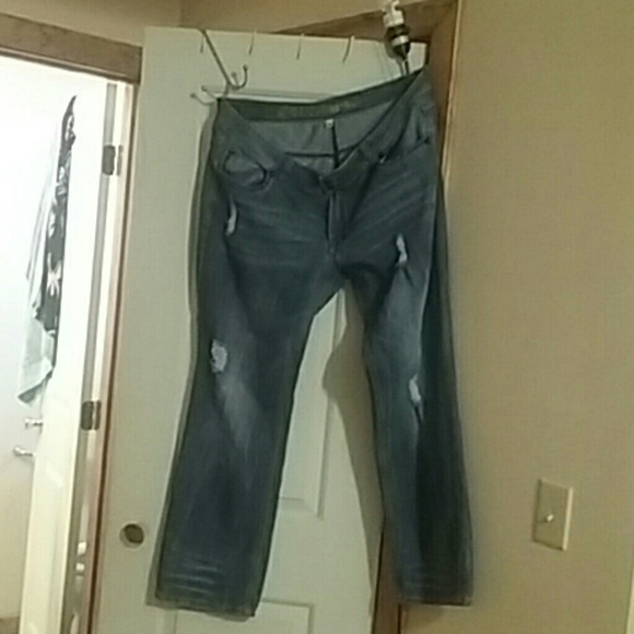 Doll house Jeans - Picture 1 of 5